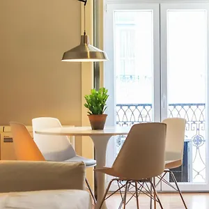 https://modern-chiado-by-homing.hotels-lisbon-portugal.com